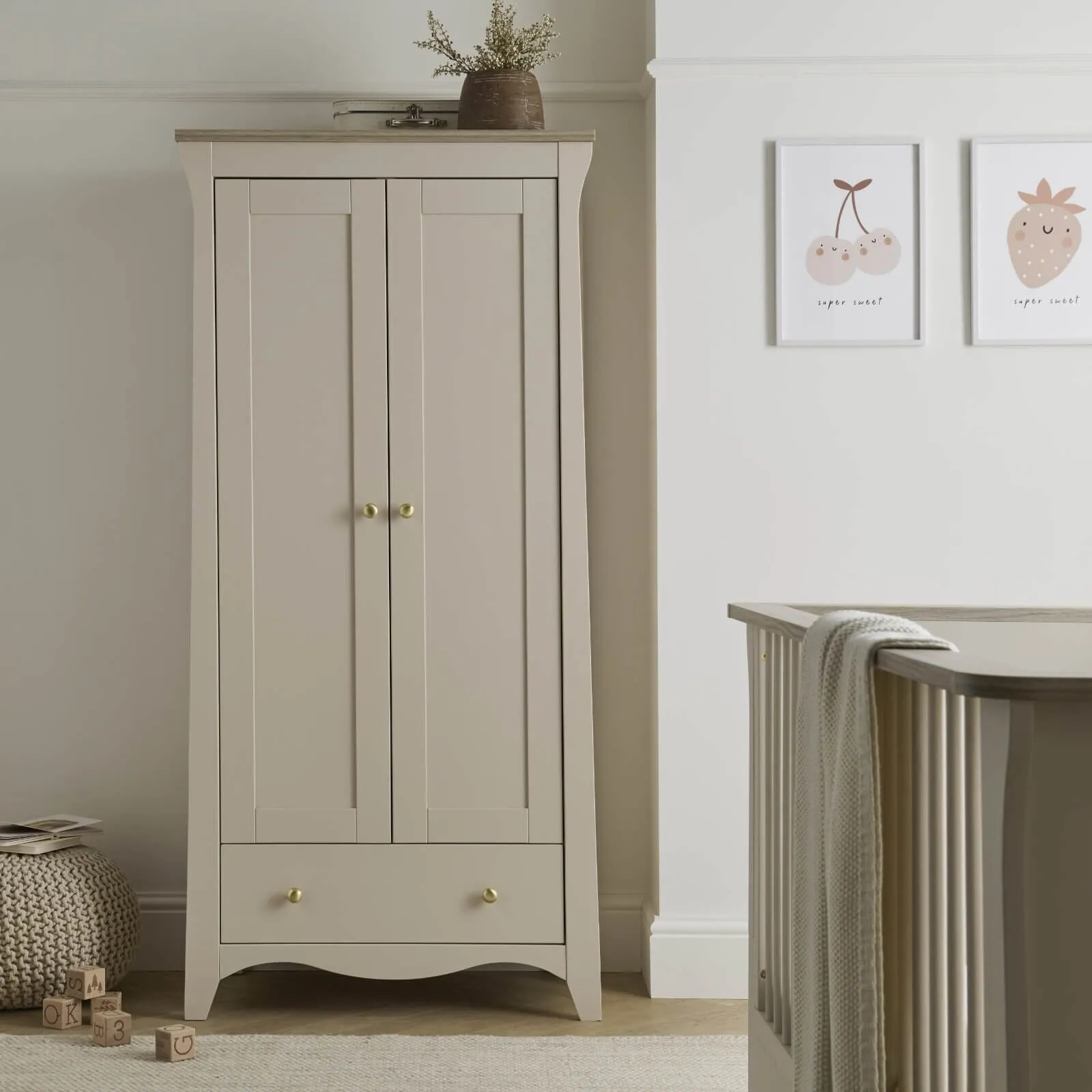 CuddleCo Clara 3 Piece Nursery Furniture Set - Cashmere/Ash