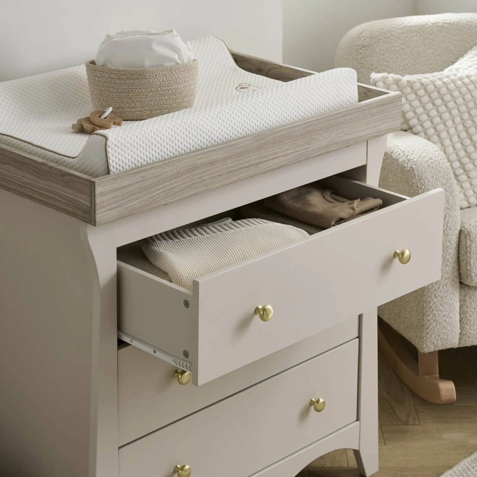 CuddleCo Clara 3 Piece Nursery Furniture Set - Cashmere/Ash