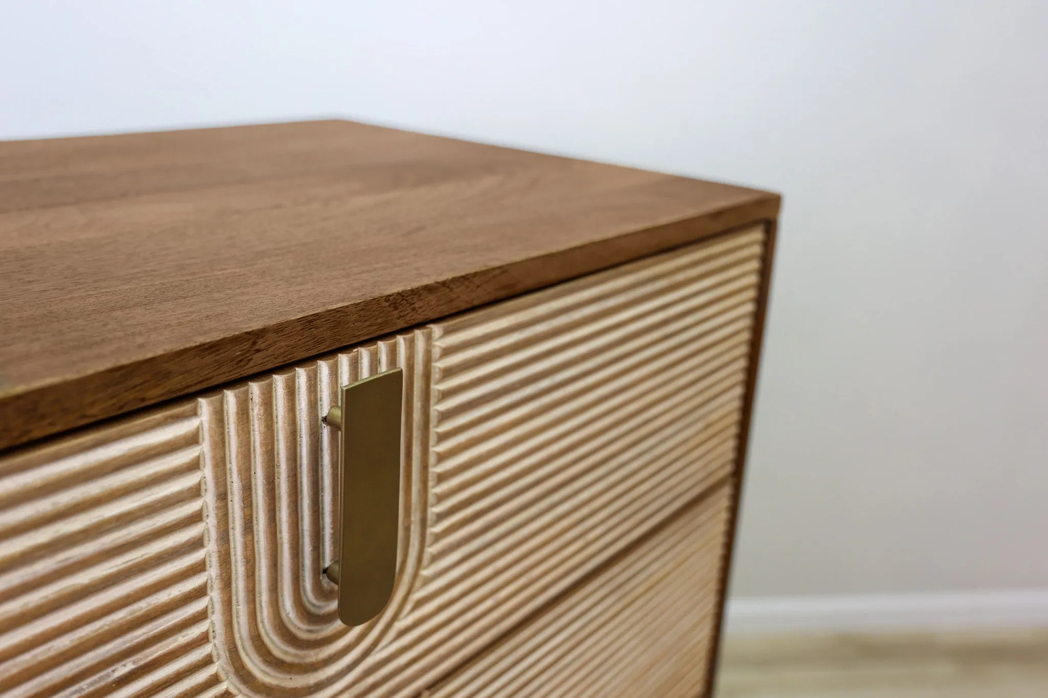 Eclipse Chest