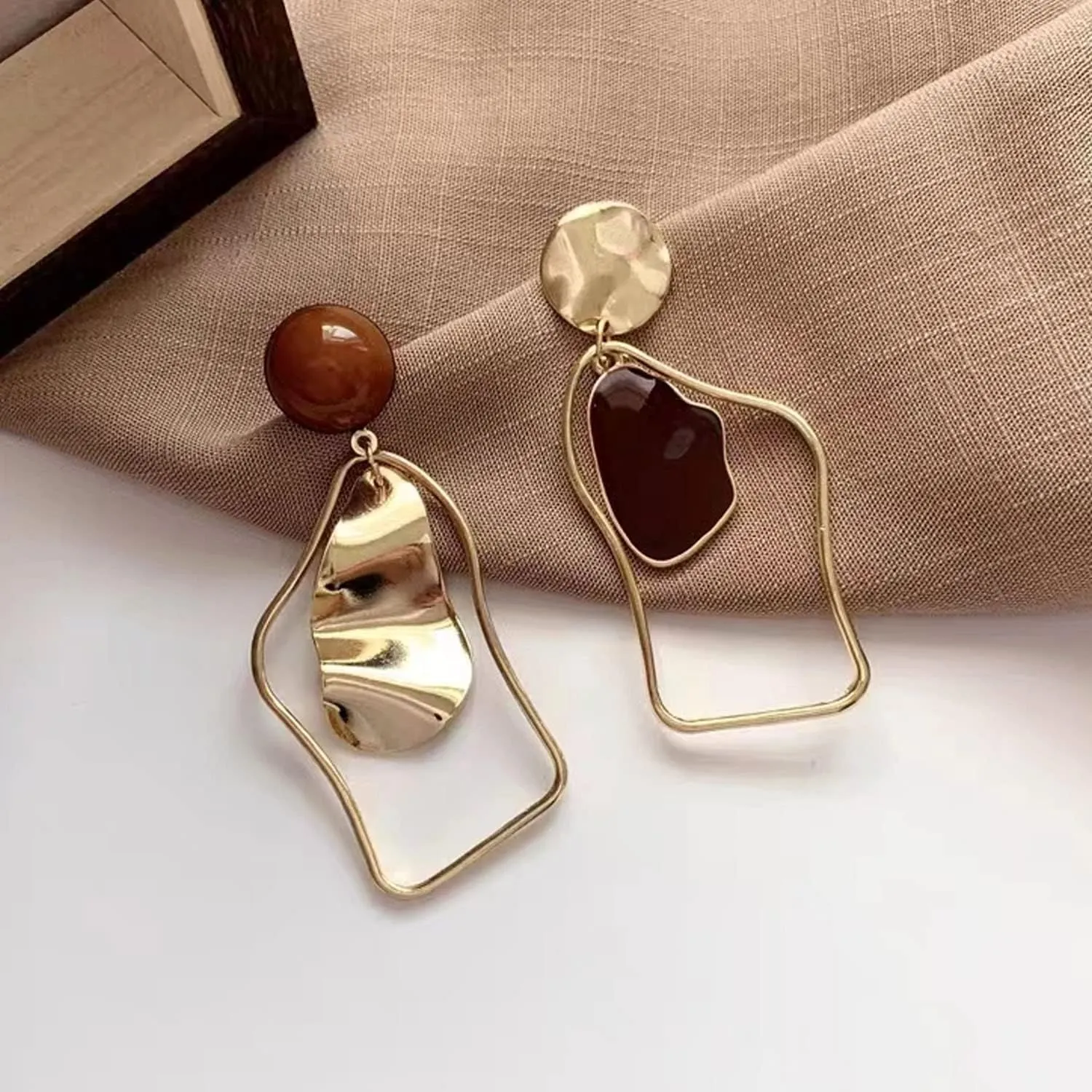 Geometric Triangle Earring Metal Simple Drop Dangle Earring Plating Gold Black Bohemian Dangling Costume Earring For Women Bar Party Fashion Jewelry
