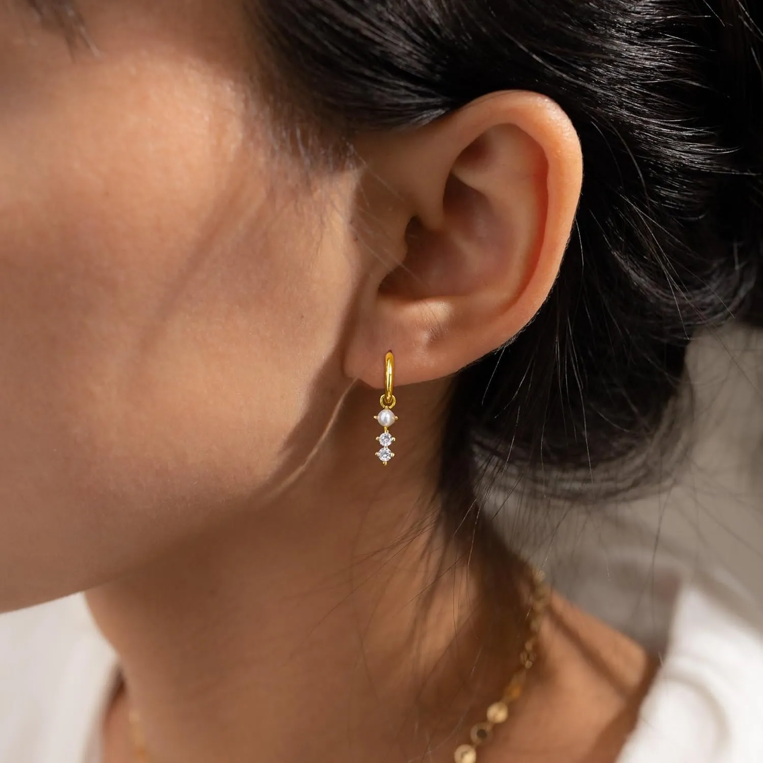 Gold Bow Earrings for Women Trendy, Cute Bow Stud Earring 14k Gold Plated Dainty Ribbon Pearl Bow Drop Dangle Earrings Hypoallergenic Gold Earrings Sparkly Christmas Earrings for Women Jewelry Gift