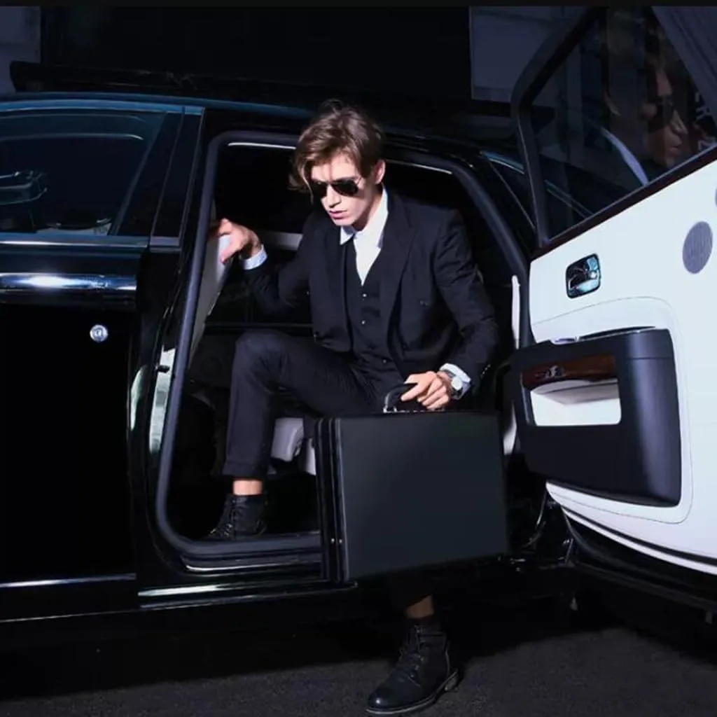 Leather Briefcase, Business Suitcase Password Box, Men's And Women's Laptop Bags File Box Document Storage Suitcase