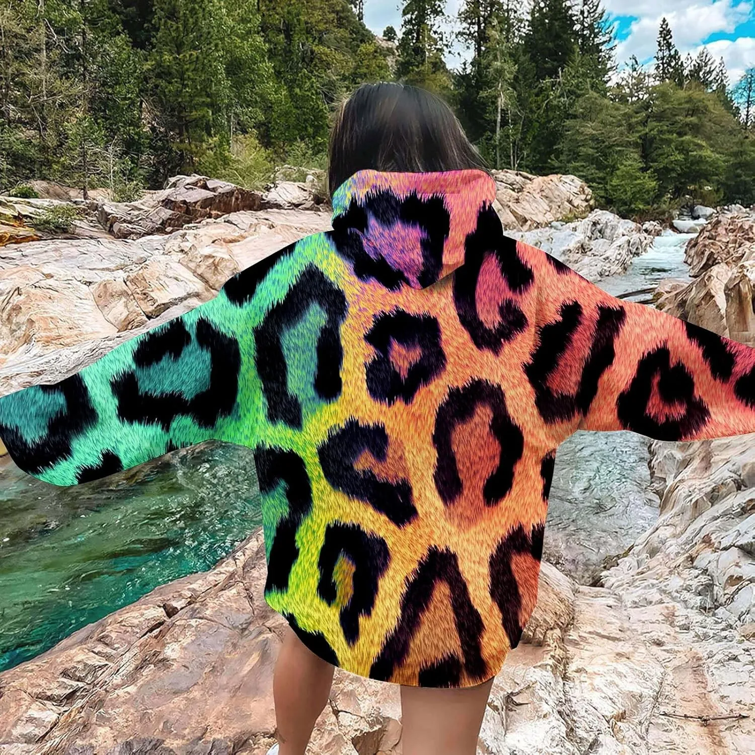 Leopard Sweatshirt for Women Fall Fashion 2024 Oversized Leopard Print Top Oversized Long Sleeve Crew