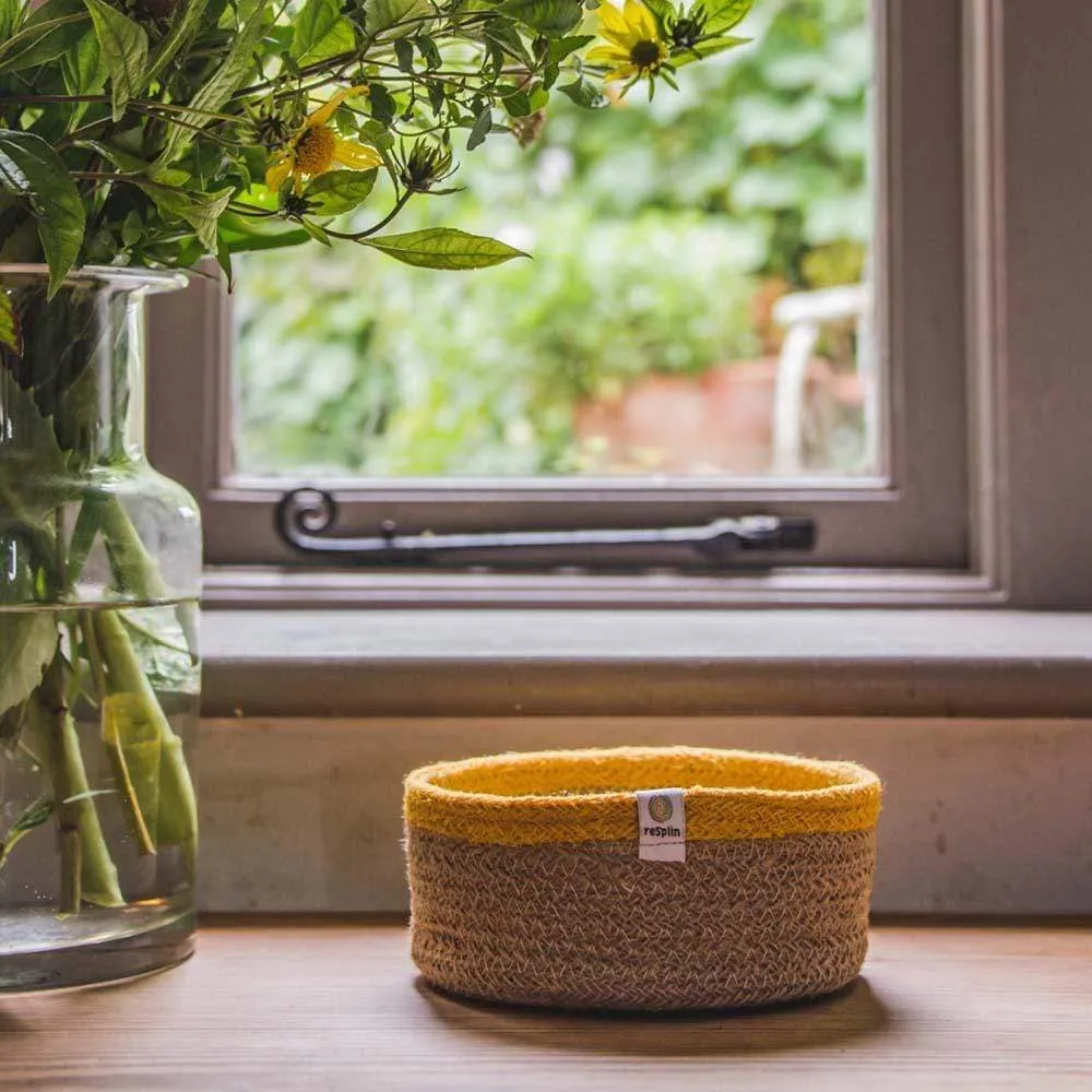 Respiin Shallow Jute Basket - Small Natural/Yellow