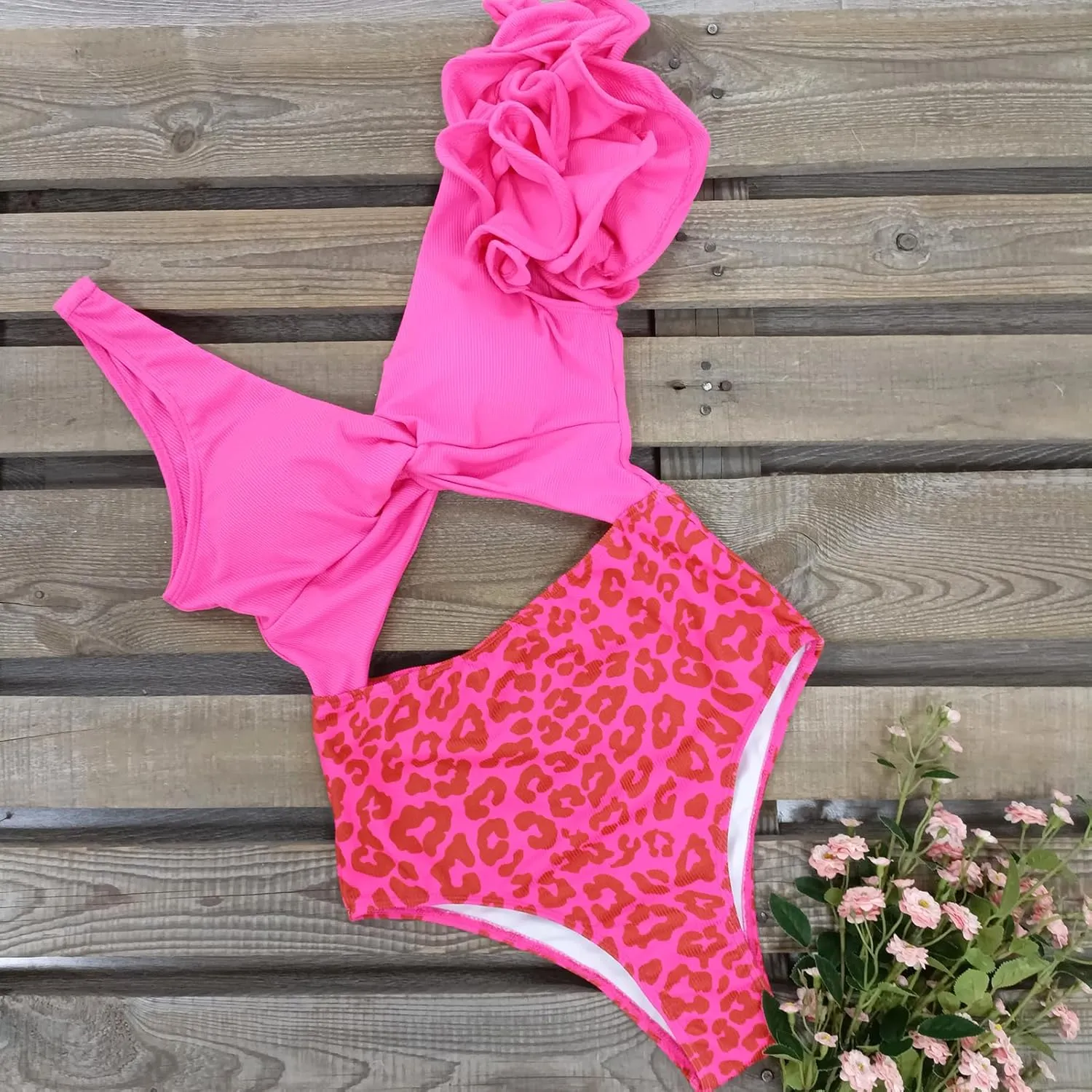 SPORLIKE Women One Piece Swimsuit Twist Front Flounce Bathing Suit Padded Monokini