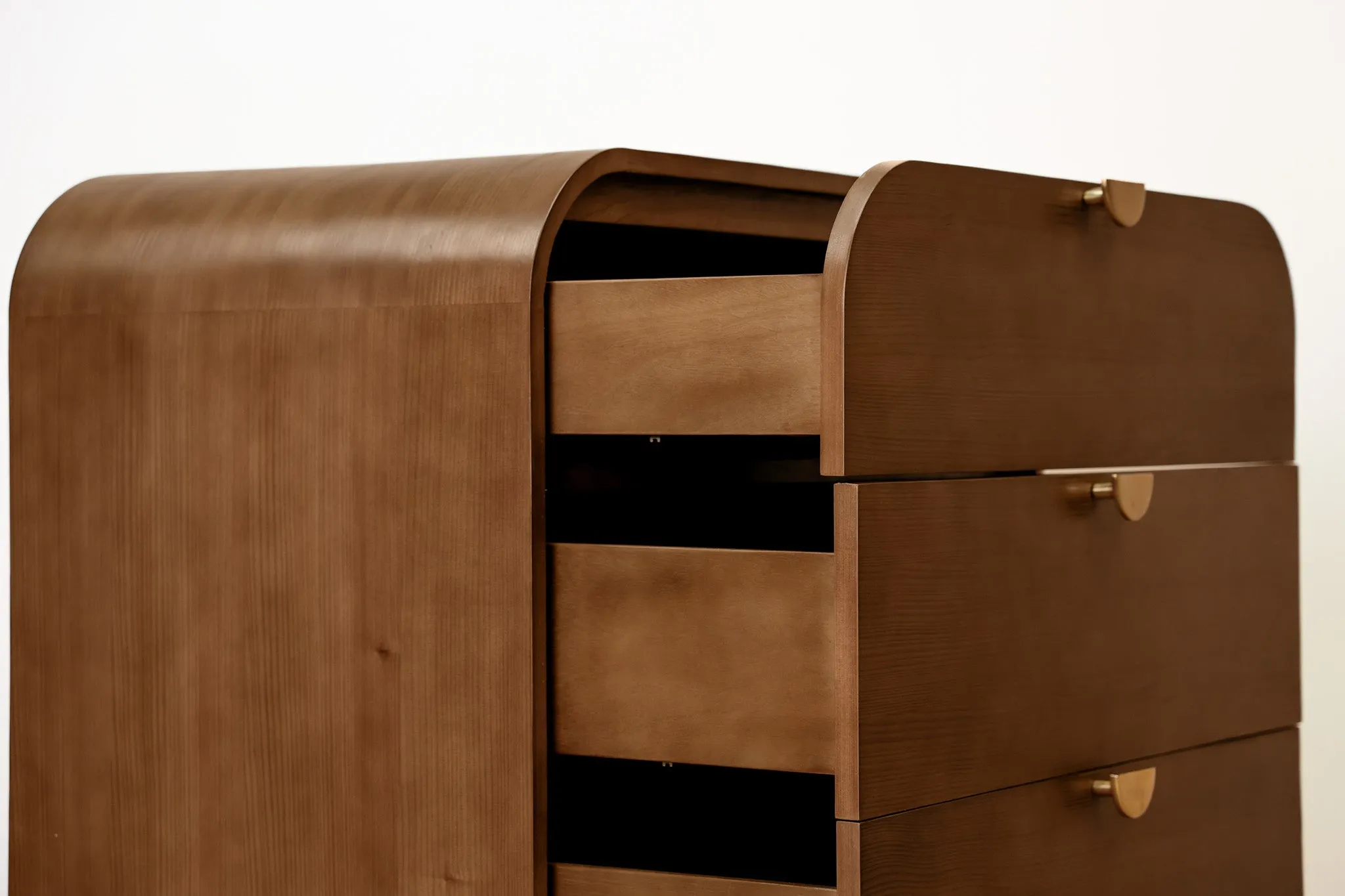 Virgo Chest