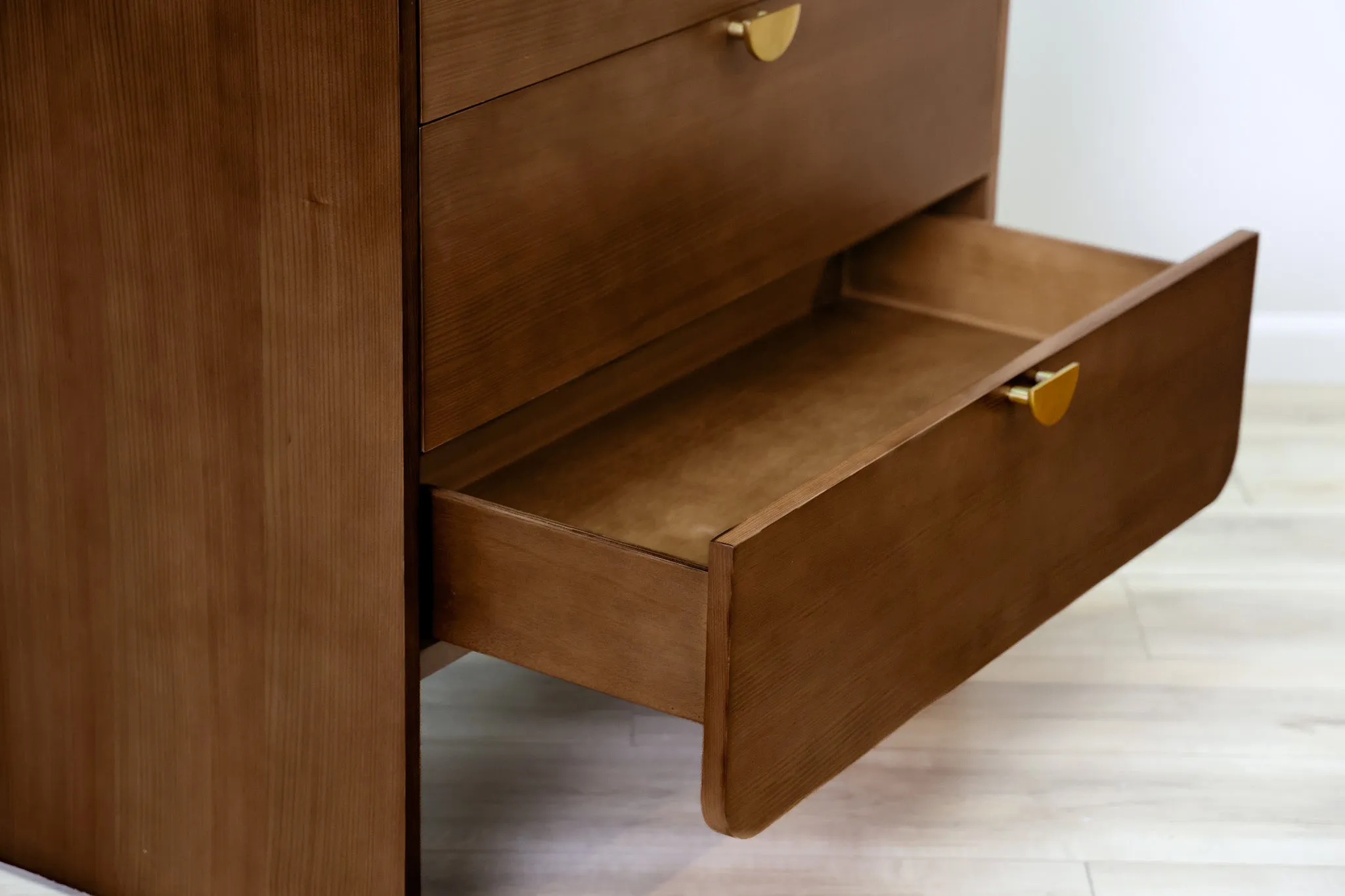 Virgo Chest