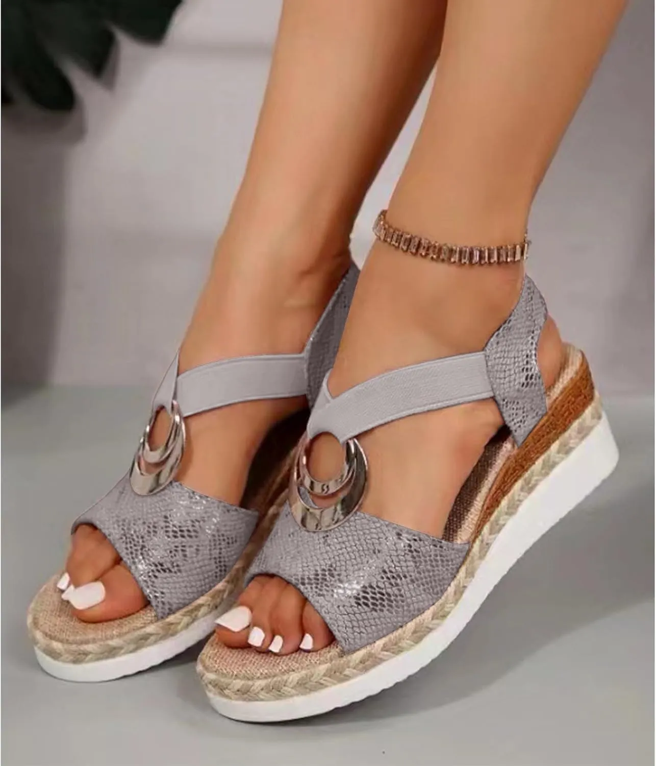 Wedge Sandals for Women 2025 Summer Open Toe Platform Wedges, Fashion Metal Decoration Cross Ankle Strap Sandals Comfortable Beach Platform Walking Shoes