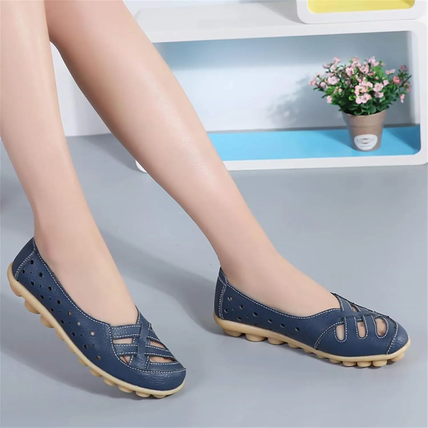Womens Loafers Comfortable Dressy Leather Flat Sandals for Women 2025 Summer Orthopedic Sandals, Comfort Walking Slip On Loafers Hollow Out Breathable Shoes Casual Fashion Flats