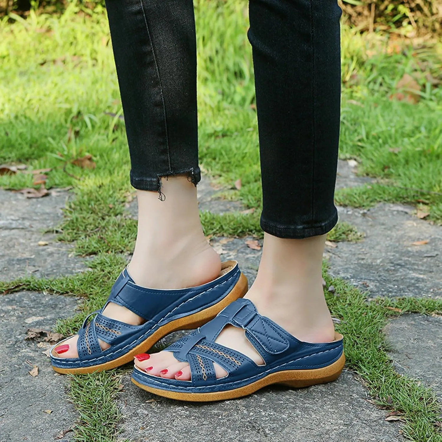 ZSpzx Orthopedic Sandals for Women,2025 Arch Support Wedge Flip Flops Slide Open Toe Crisscross Straps Slip on Dressy Summer Comfortable Sandalias Slippers Plantar Fasciitis Walking Beach Shoes